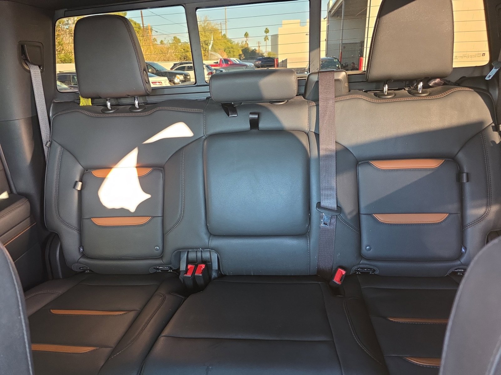 Used 2024 GMC Sierra 2500 AT4 w/ AT4 Premium Plus Package image 18