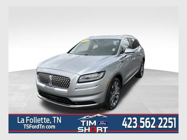 Used 2023 Lincoln Nautilus Reserve image 1