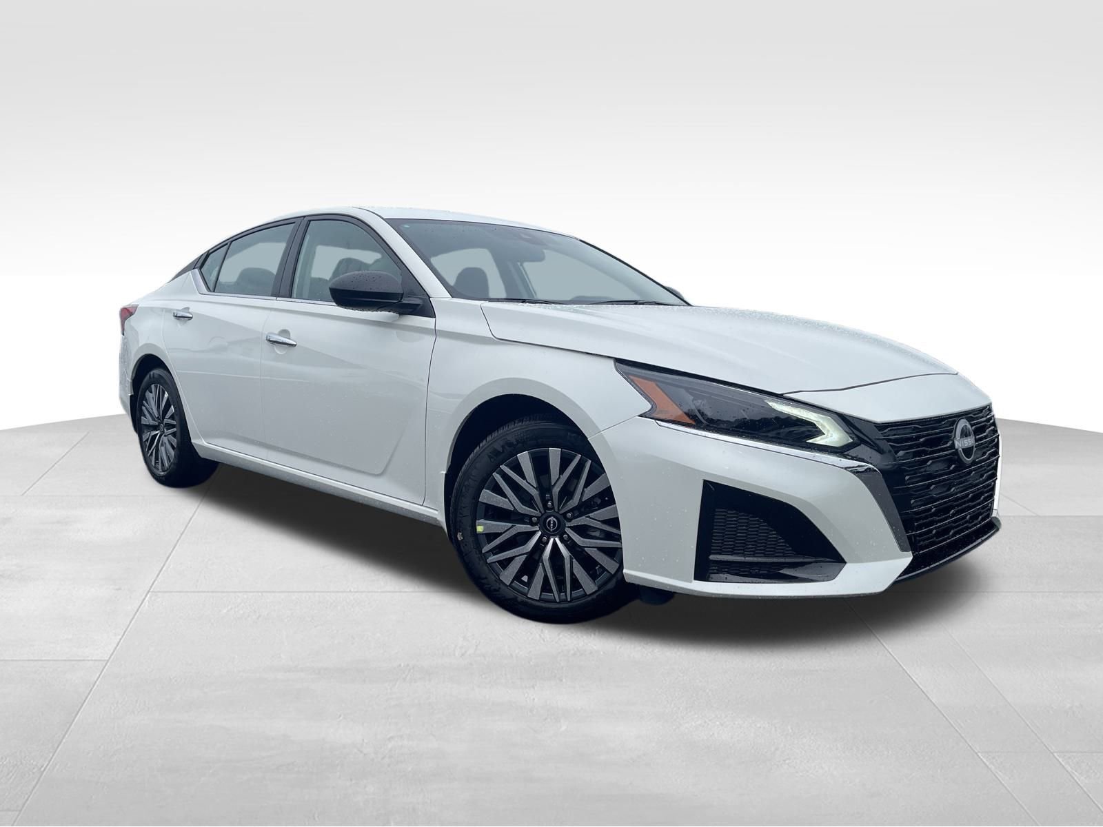 New 2025 Nissan Altima 2.5 SV video 2