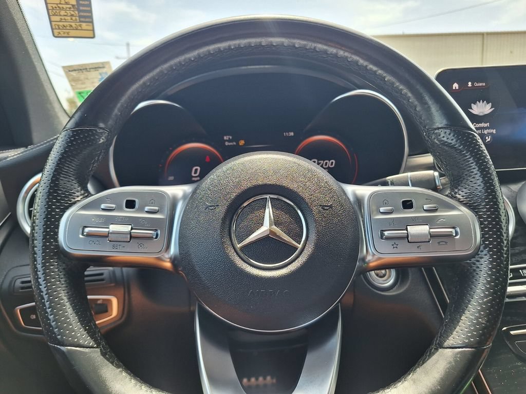 Used 2023 Mercedes-Benz GLC 300 4MATIC Coupe image 19
