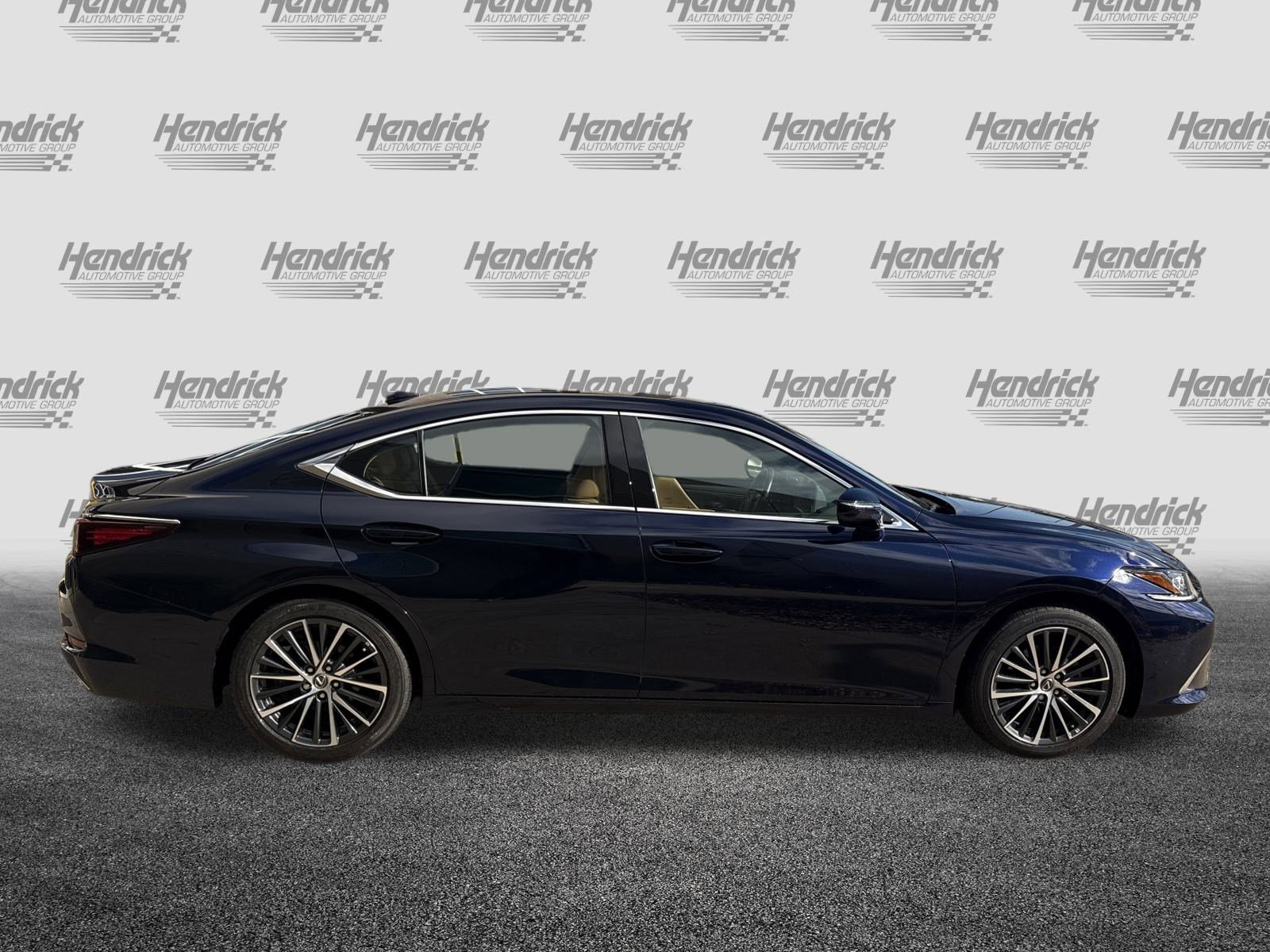 Certified 2025 Lexus ES 350 w/ Premium Package image 11
