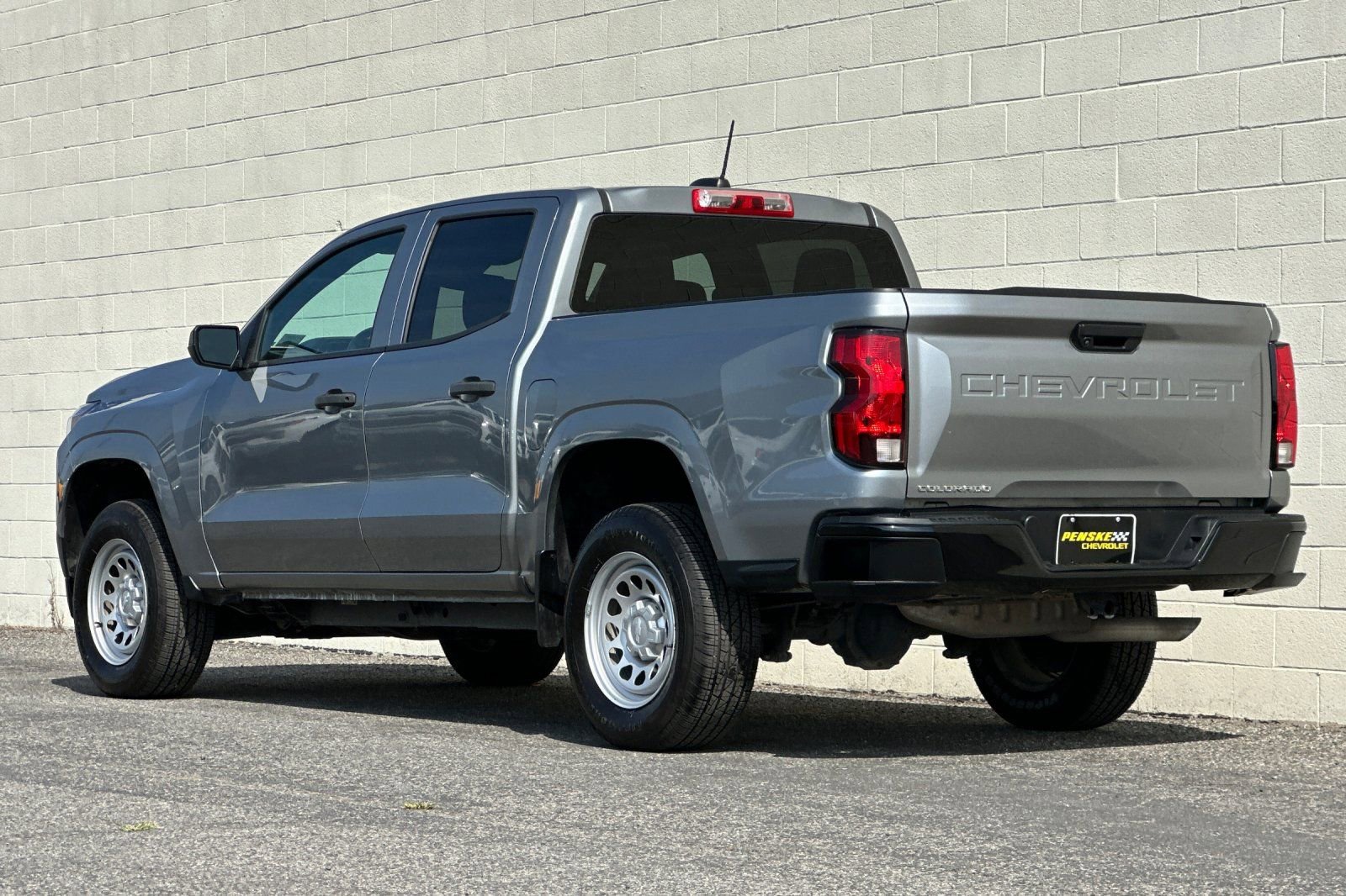 Certified 2023 Chevrolet Colorado W/T image 6