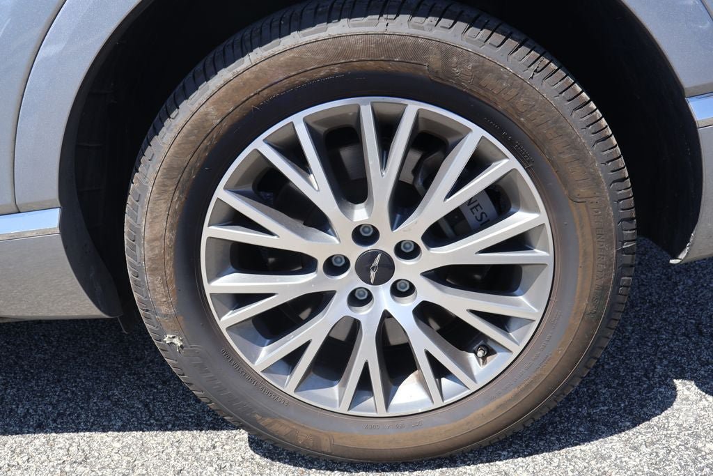 Used 2025 Genesis GV80 2.5T Standard AWD/4WD image 9