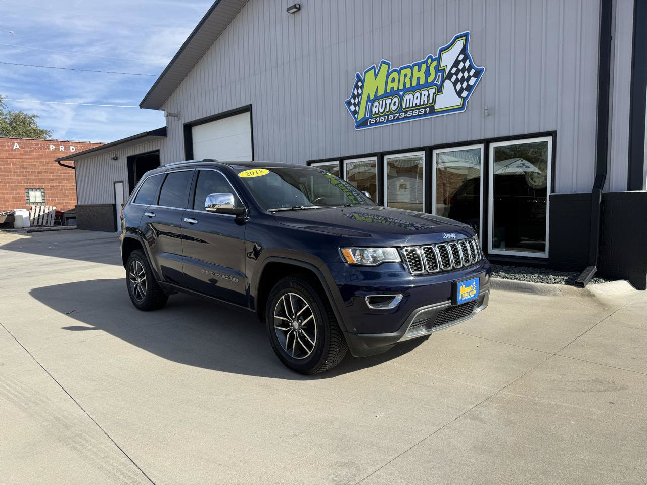 Used 2018 Jeep Grand Cherokee Limited AWD/4WD image 1