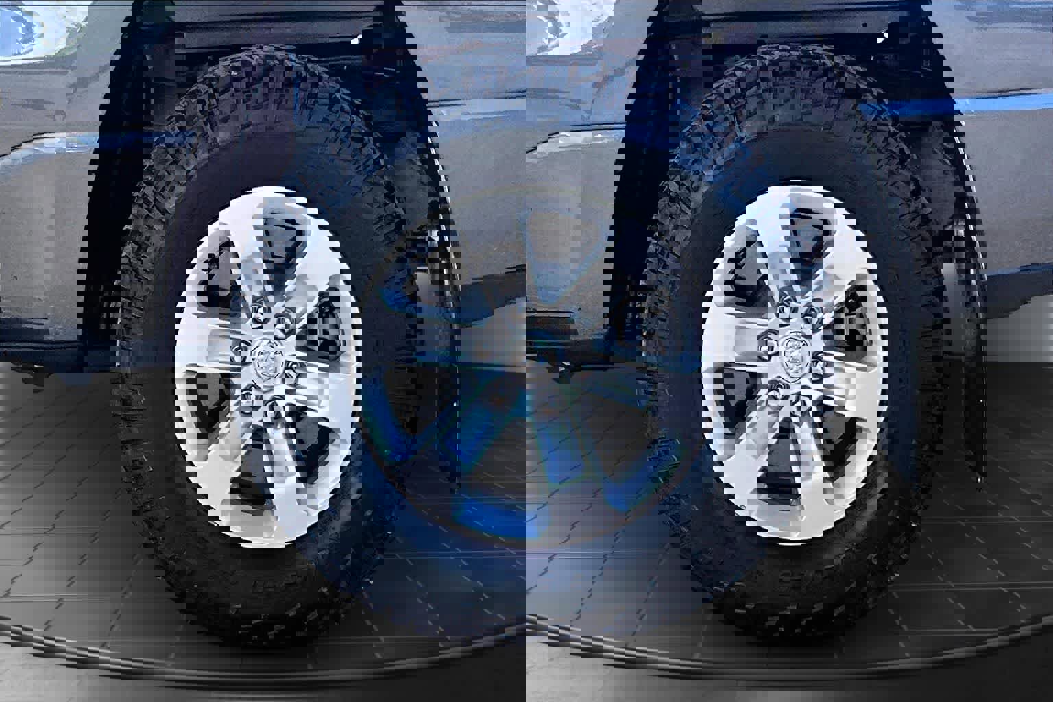 Used 2024 RAM 1500 Laramie image 36