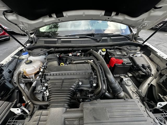 Certified 2024 Lincoln Corsair AWD w/ Equipment Group 101A image 32