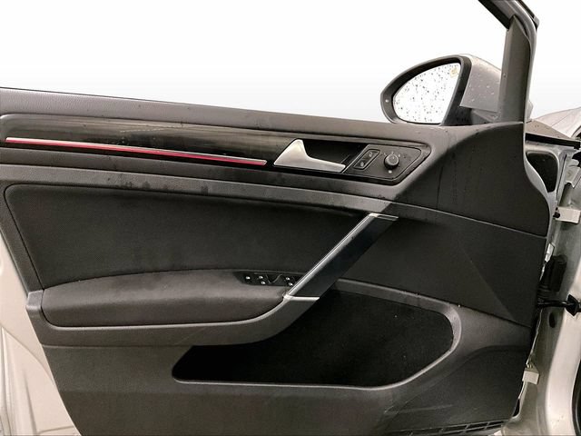 Used 2015 Volkswagen GTI S FWD image 23