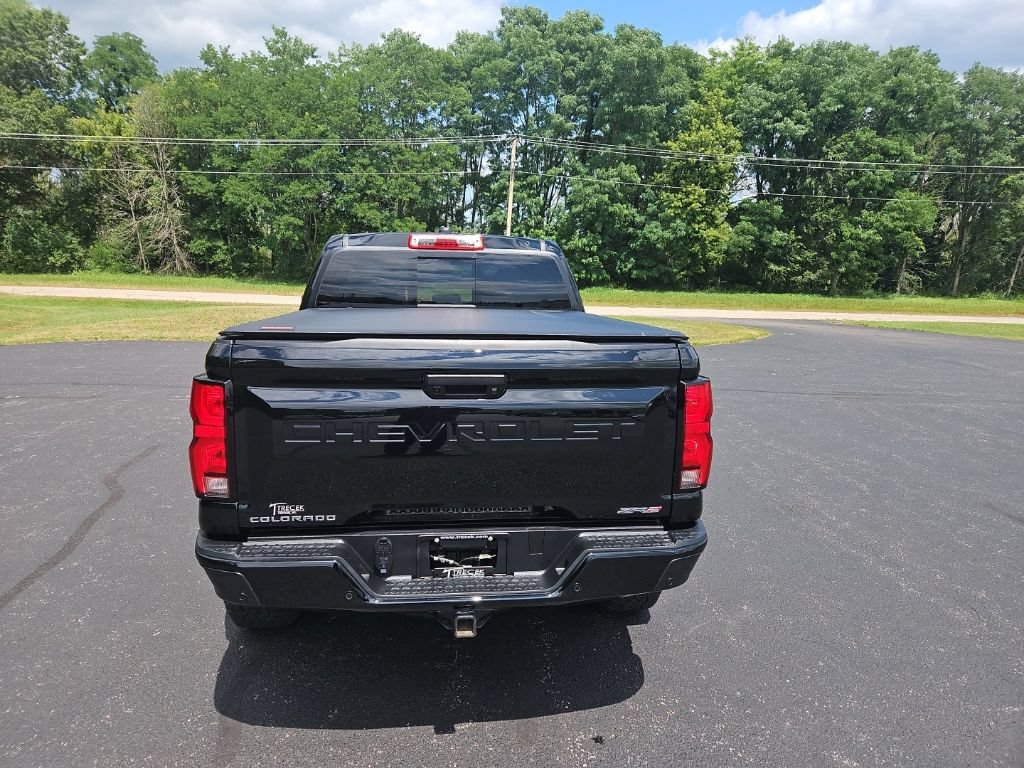 Used 2025 Chevrolet Colorado ZR2 w/ Technology Package AWD/4WD image 6