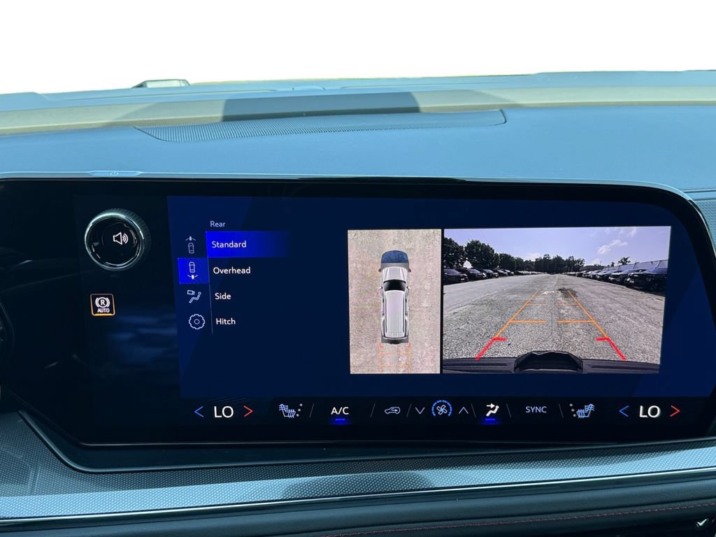 New 2026 Chevrolet Suburban RST AWD/4WD image 15
