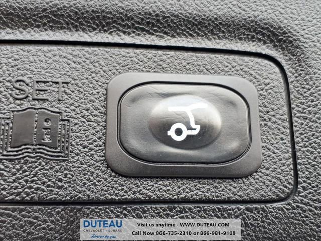 Used 2019 Lincoln MKC Reserve image 9