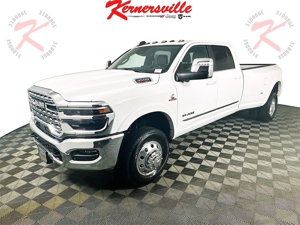 New 2025 RAM 3500 Limited w/ Towing Technology Group image 3