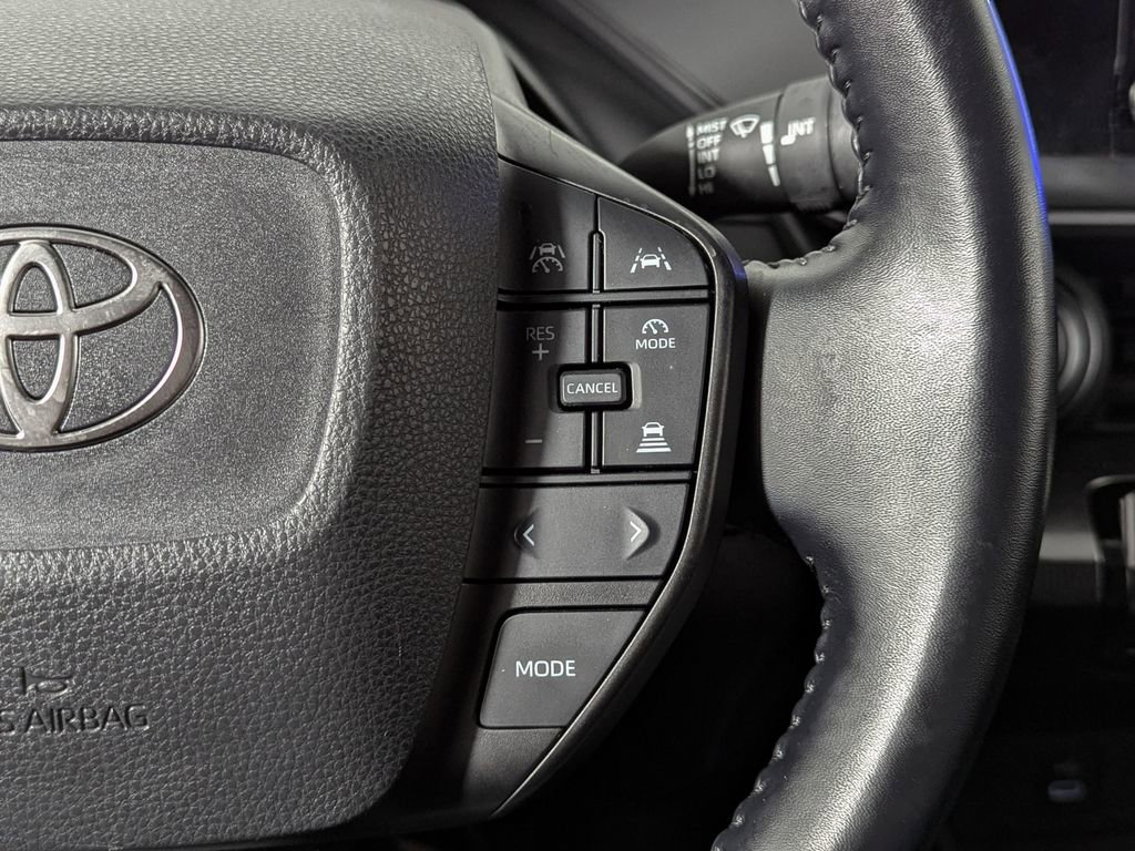 Used 2024 Toyota Prius LE image 33