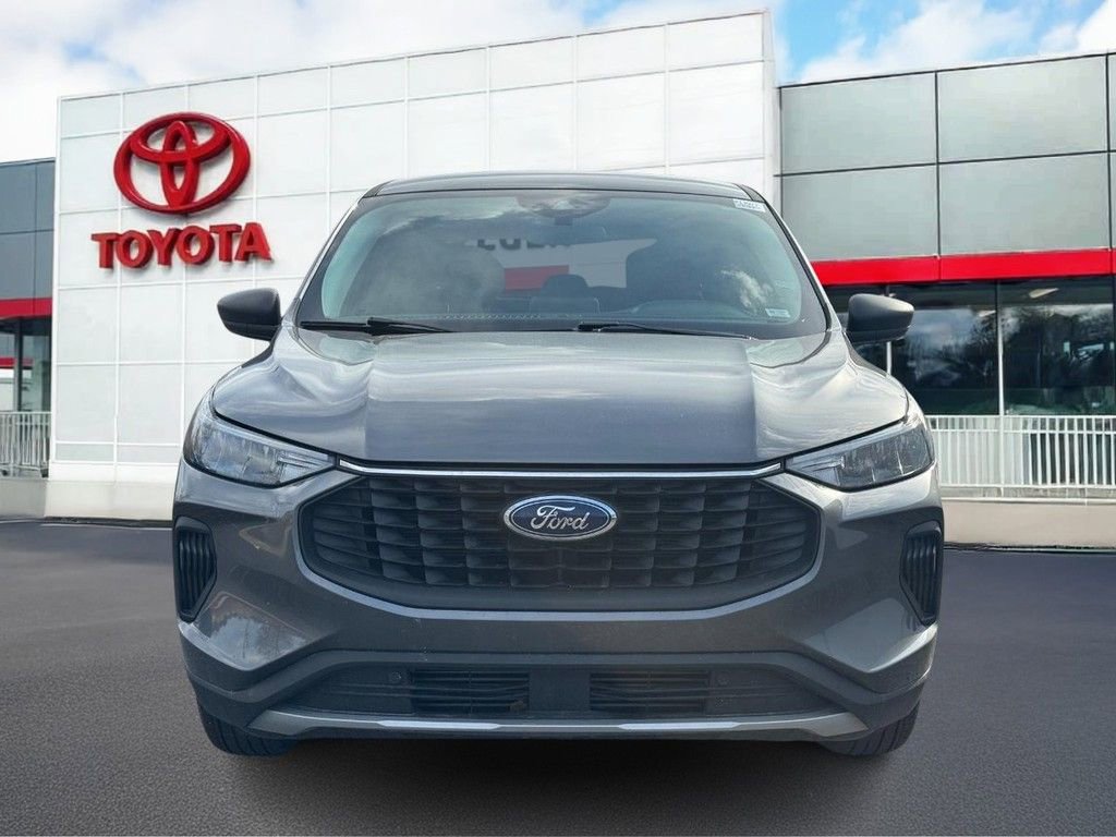 Used 2025 Ford Escape Active FWD image 10