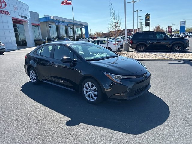 Certified 2024 Toyota Corolla LE image 2