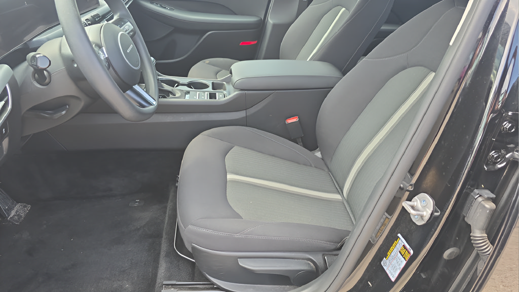 Used 2026 Hyundai Sonata SE FWD image 14