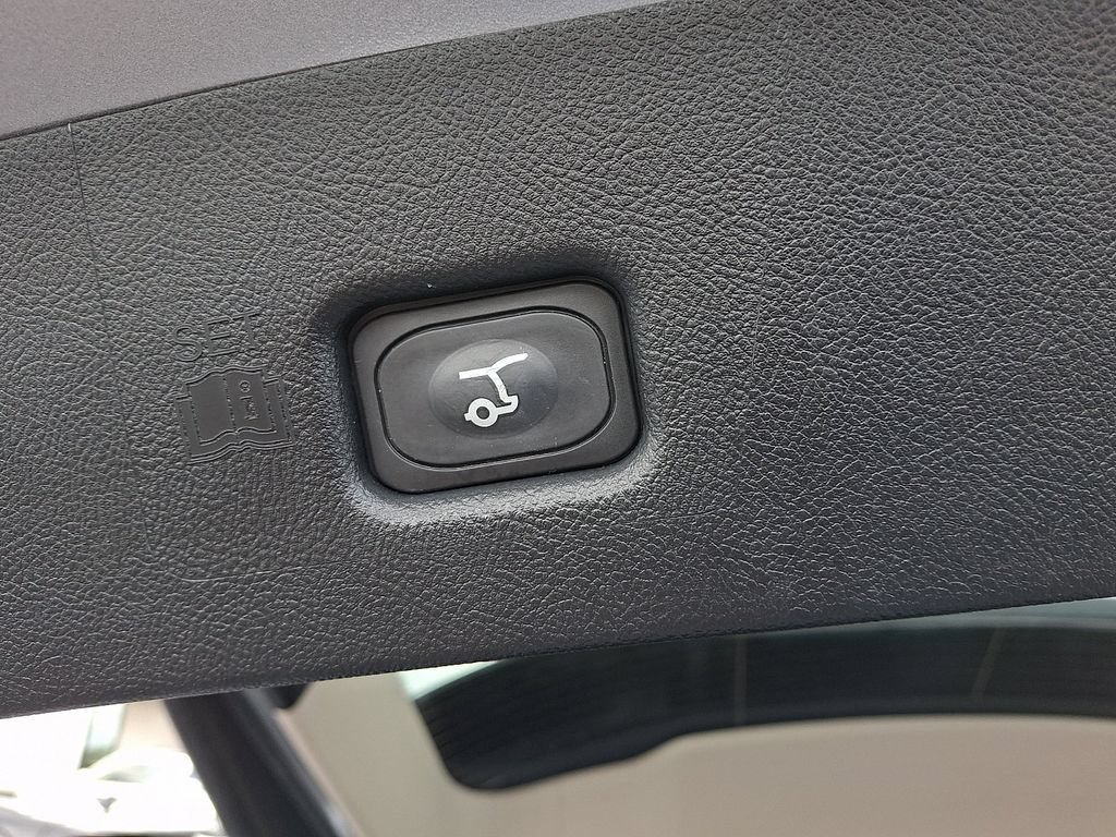 Certified 2023 Lincoln Nautilus AWD w/ Premium Package image 29