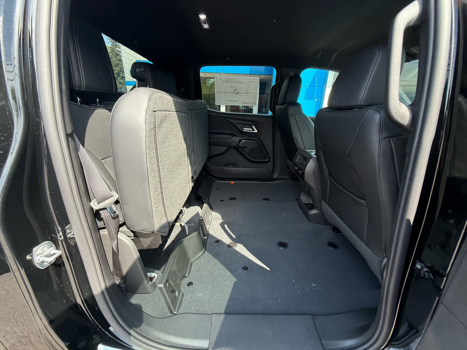 New 2026 Chevrolet Silverado EV LT image 27