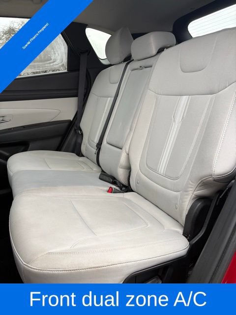Used 2025 Hyundai Tucson SEL AWD/4WD image 28