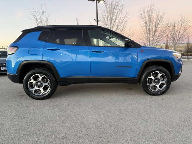Used 2022 Jeep Compass Trailhawk w/ Trailhawk Elite Group image 6
