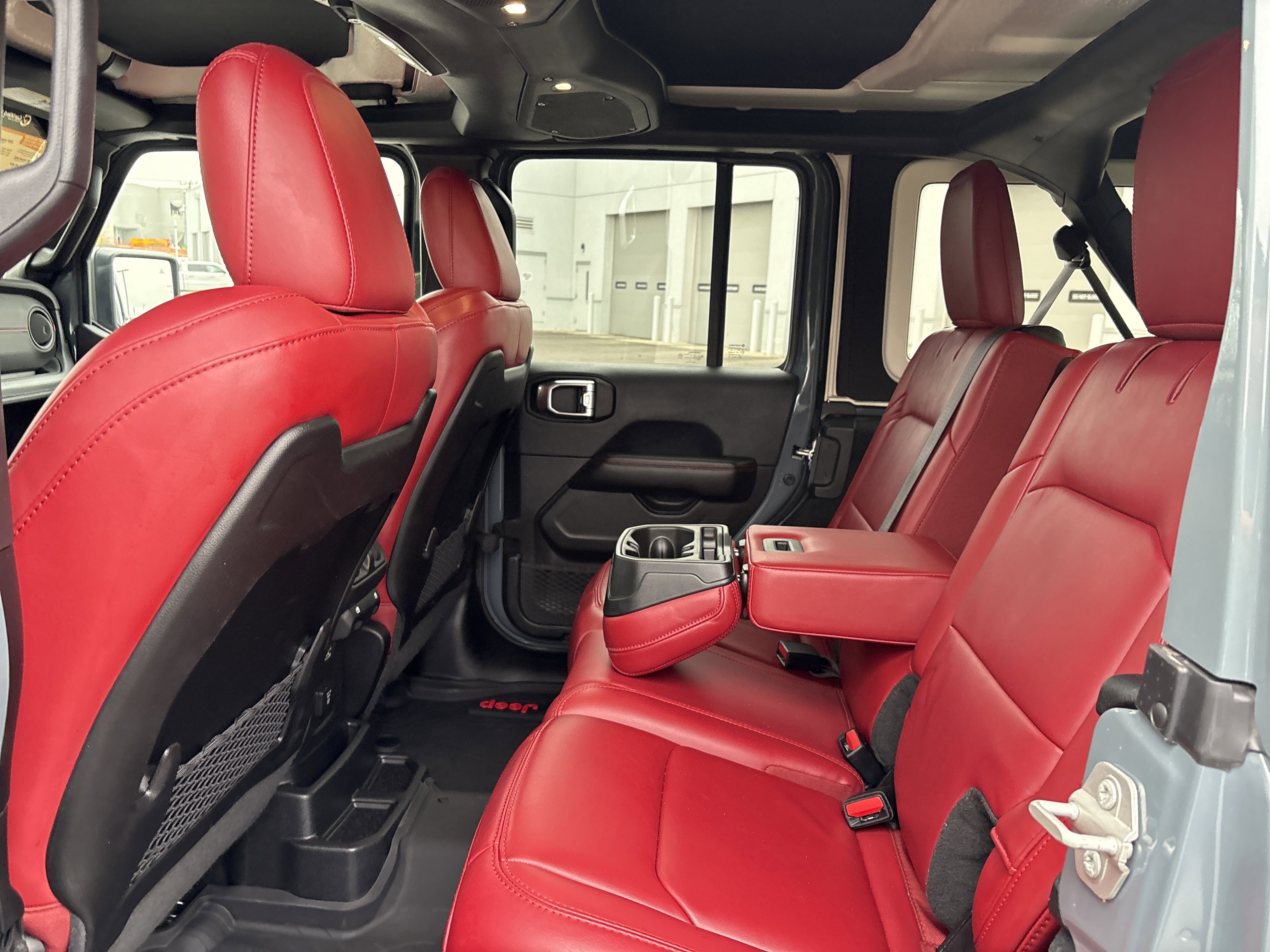 Certified 2024 Jeep Wrangler Unlimited Rubicon 392 w/ Dual Top Group AWD/4WD image 33