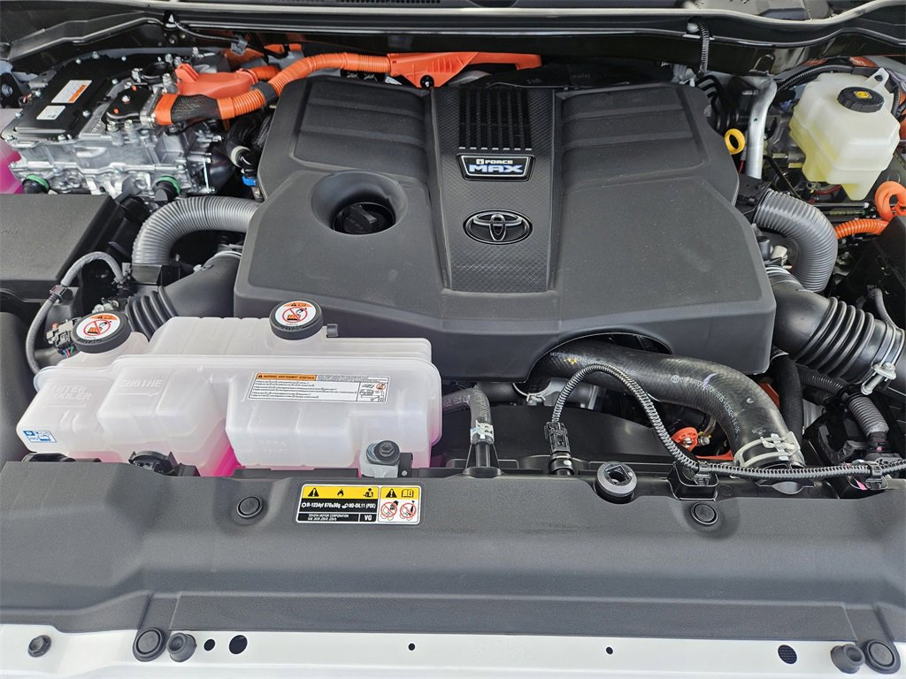 New 2025 Toyota Tundra Platinum image 22
