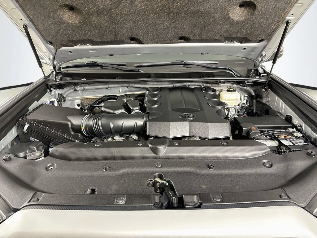 Certified 2019 Toyota 4Runner Limited AWD/4WD image 34