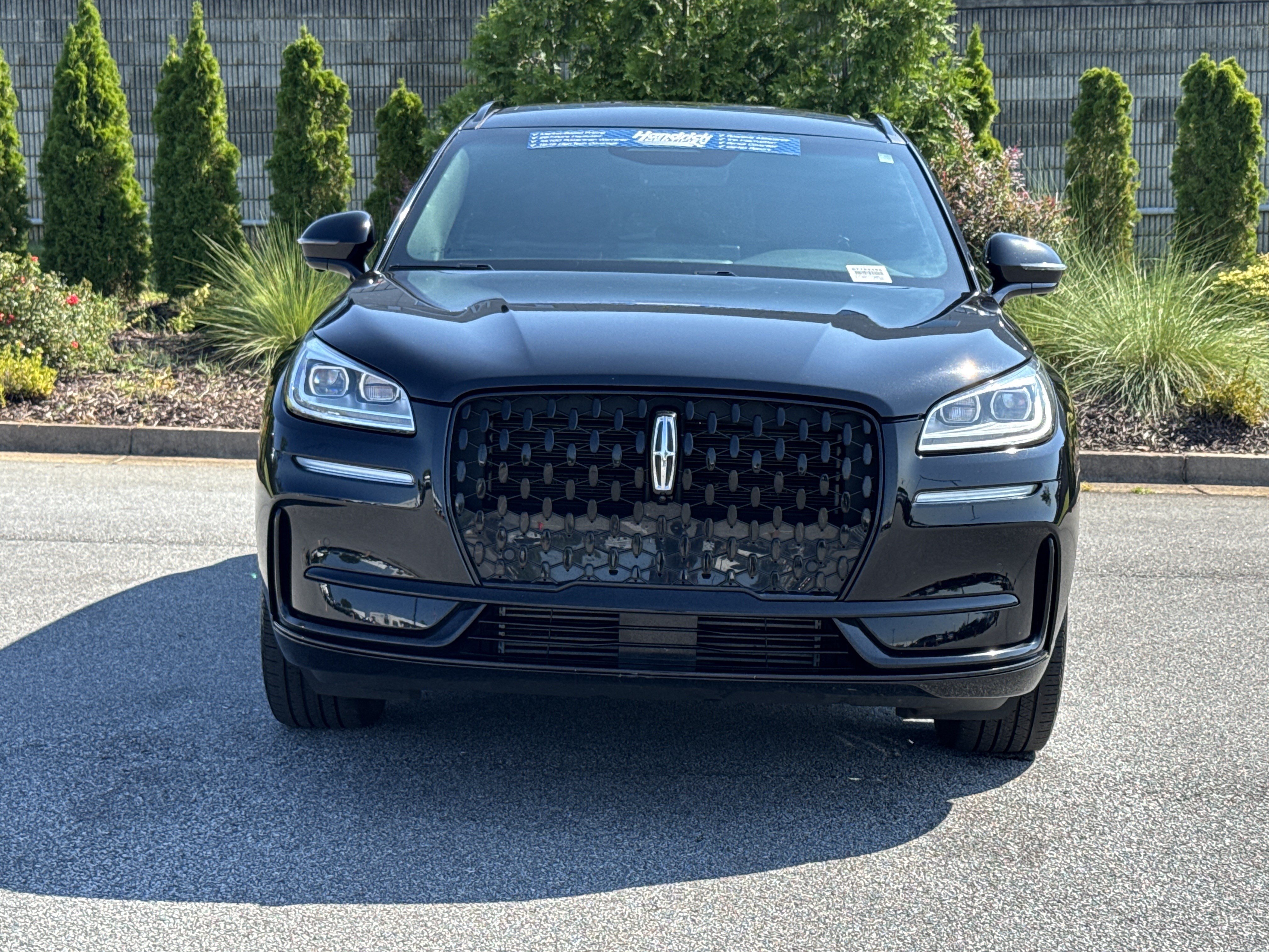 Used 2023 Lincoln Corsair Reserve w/ Equipment Group 201A FWD image 3