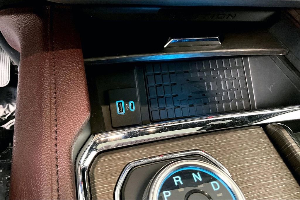 Used 2023 Ford Expedition Max Limited image 33