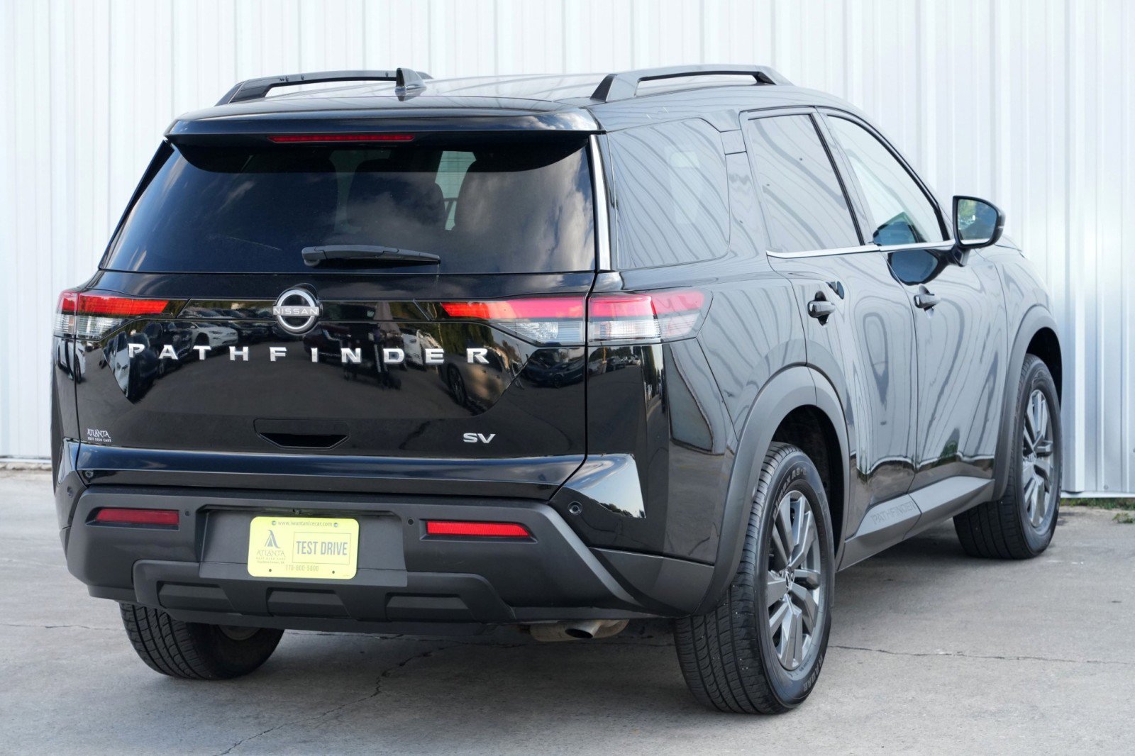 Used 2022 Nissan Pathfinder SV image 48
