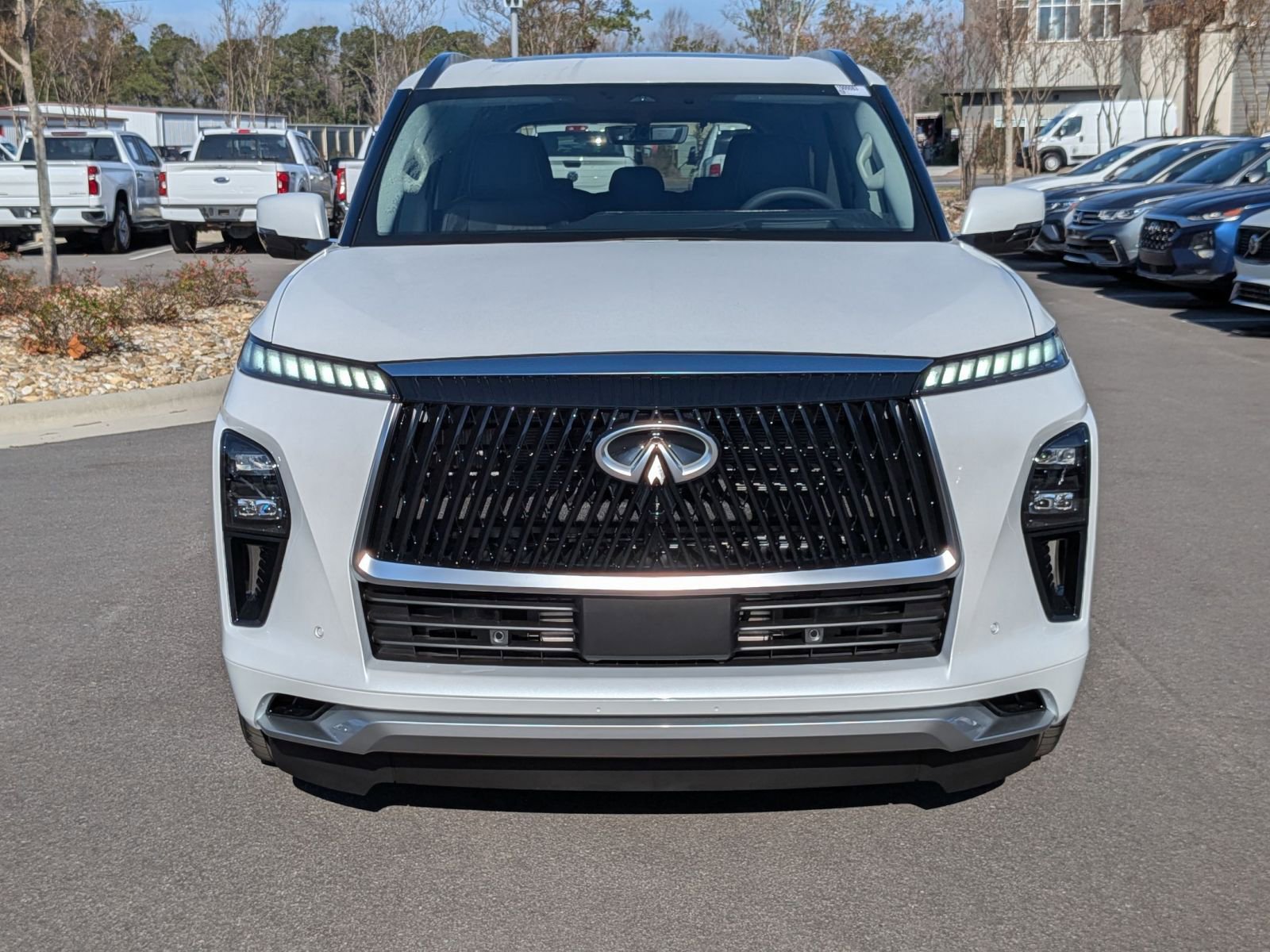 New 2026 INFINITI QX80 Luxe w/ Cargo Package image 8