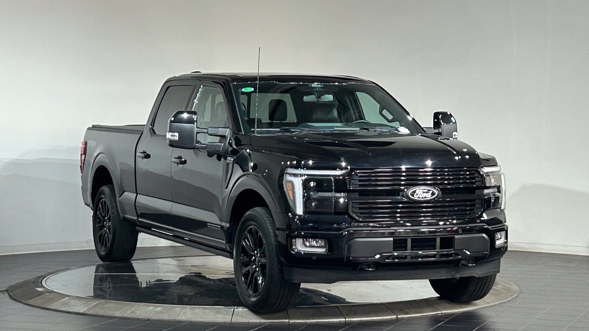 Used 2025 Ford F150 Platinum w/ Equipment Group 702A High AWD/4WD image 2