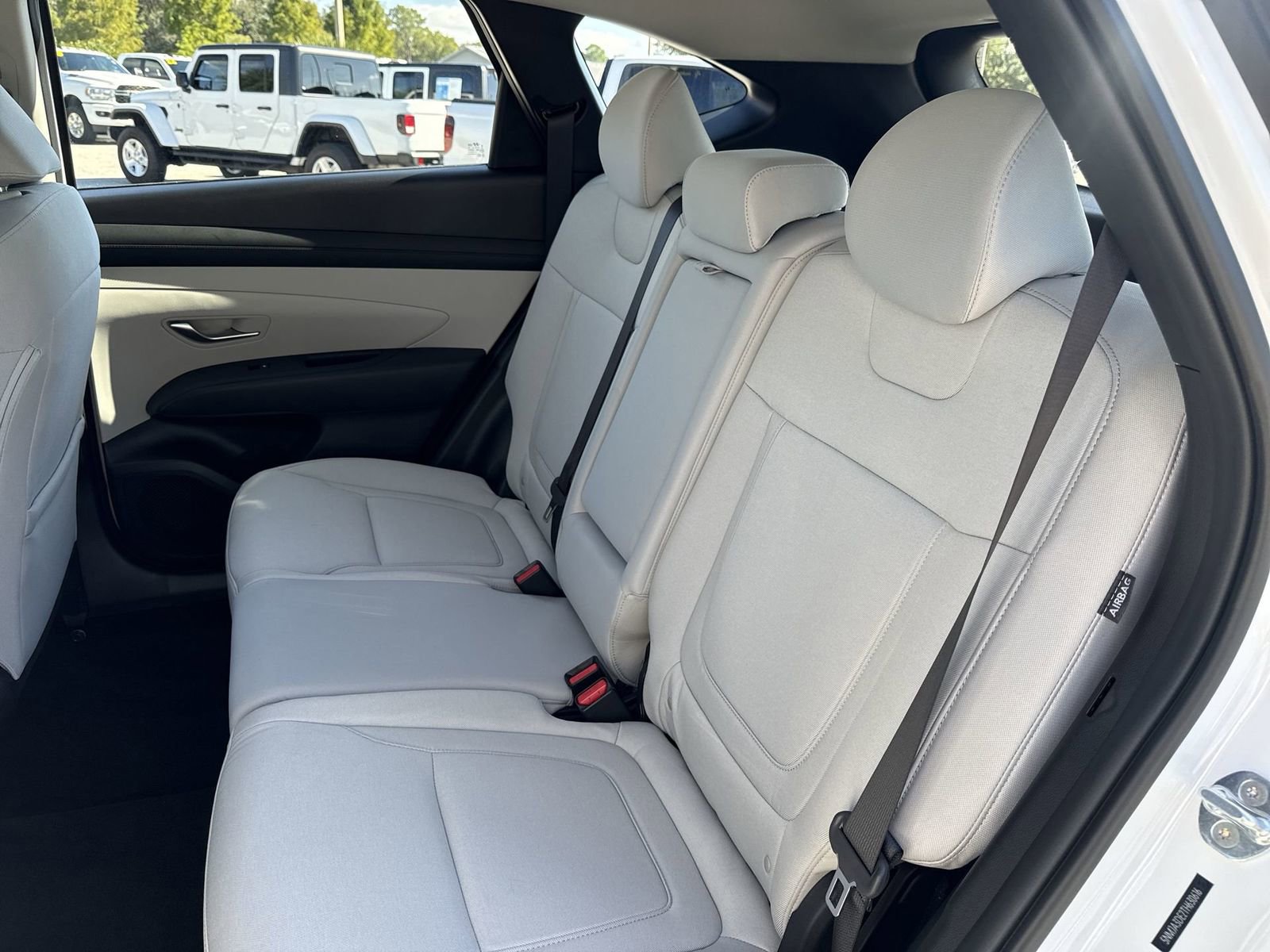 New 2026 Hyundai Tucson SE image 14