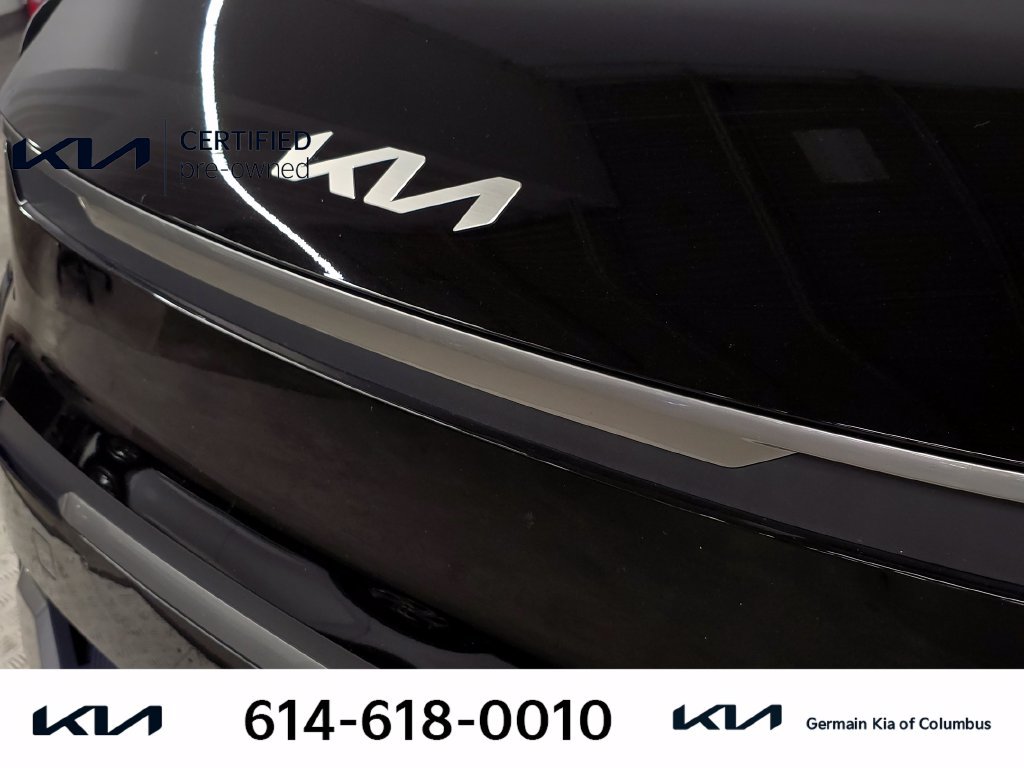 Certified 2024 Kia EV9 Light RWD image 13