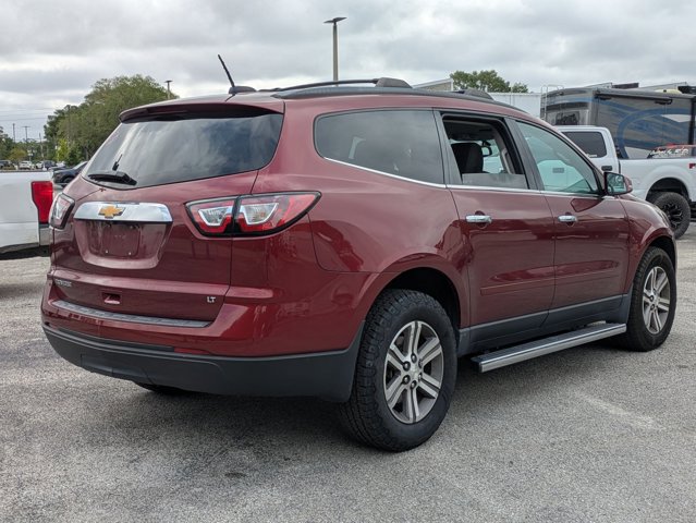 Used 2017 Chevrolet Traverse LT w/ LPO, 'HIT The Road' Package FWD image 5