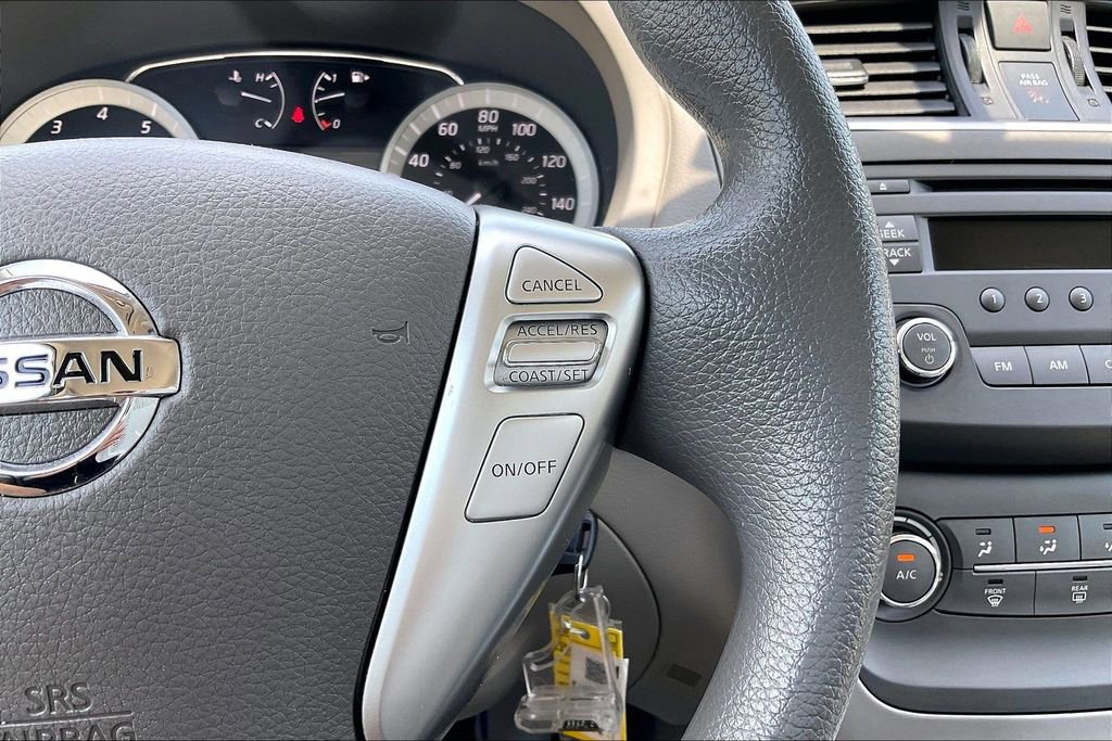 Used 2014 Nissan Sentra SV FWD image 19