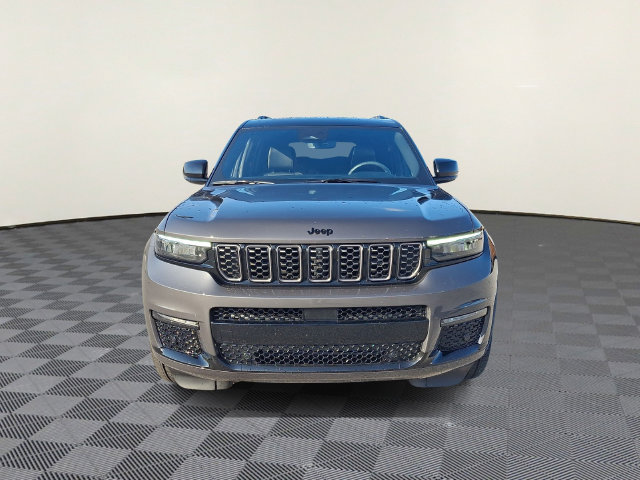 Used 2025 Jeep Grand Cherokee L Summit w/ Obsidian Package AWD/4WD image 2