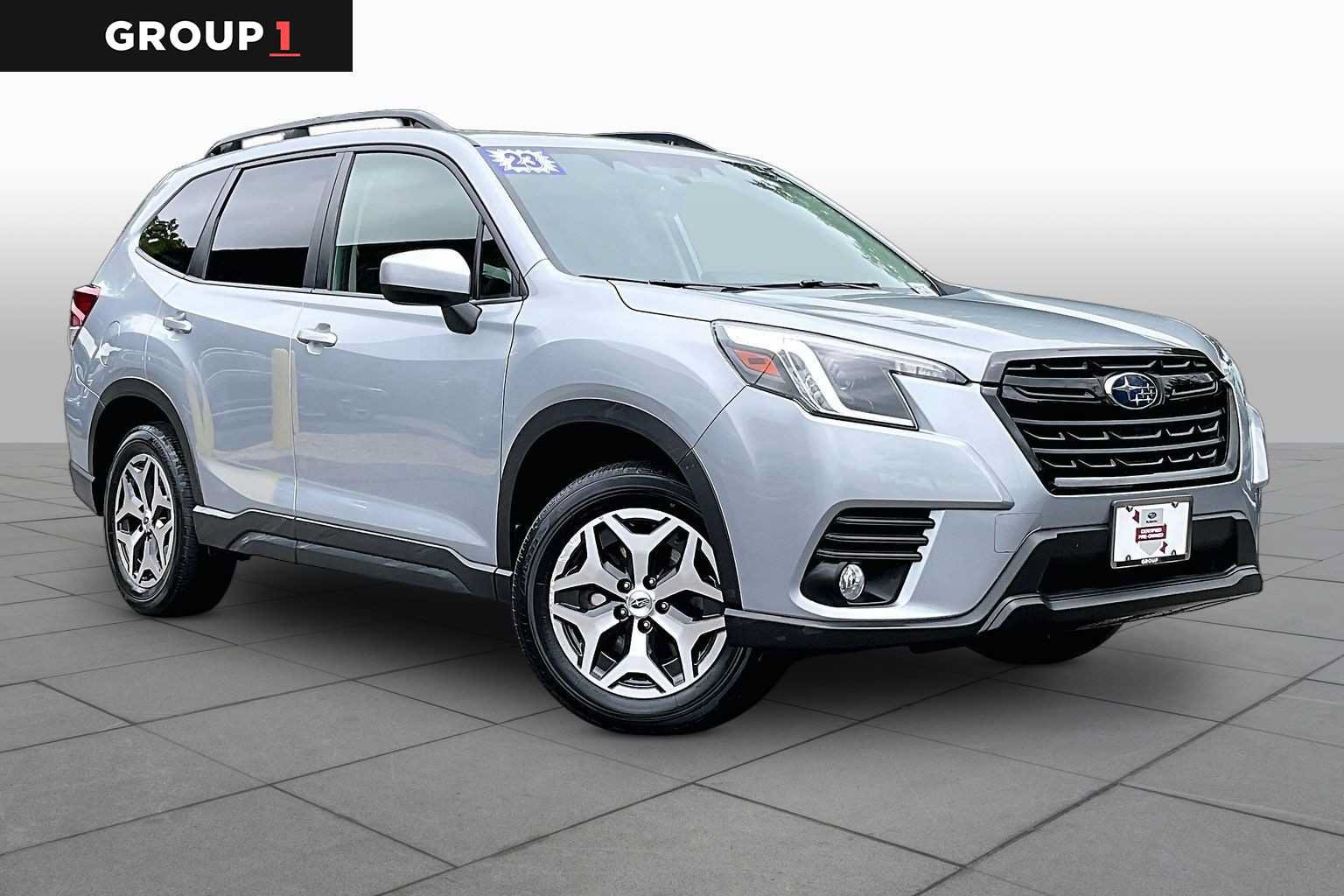Certified 2023 Subaru Forester Premium AWD/4WD image 3