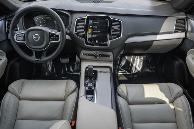 Used 2022 Volvo XC90 T8 R-Design w/ Advanced Package image 20