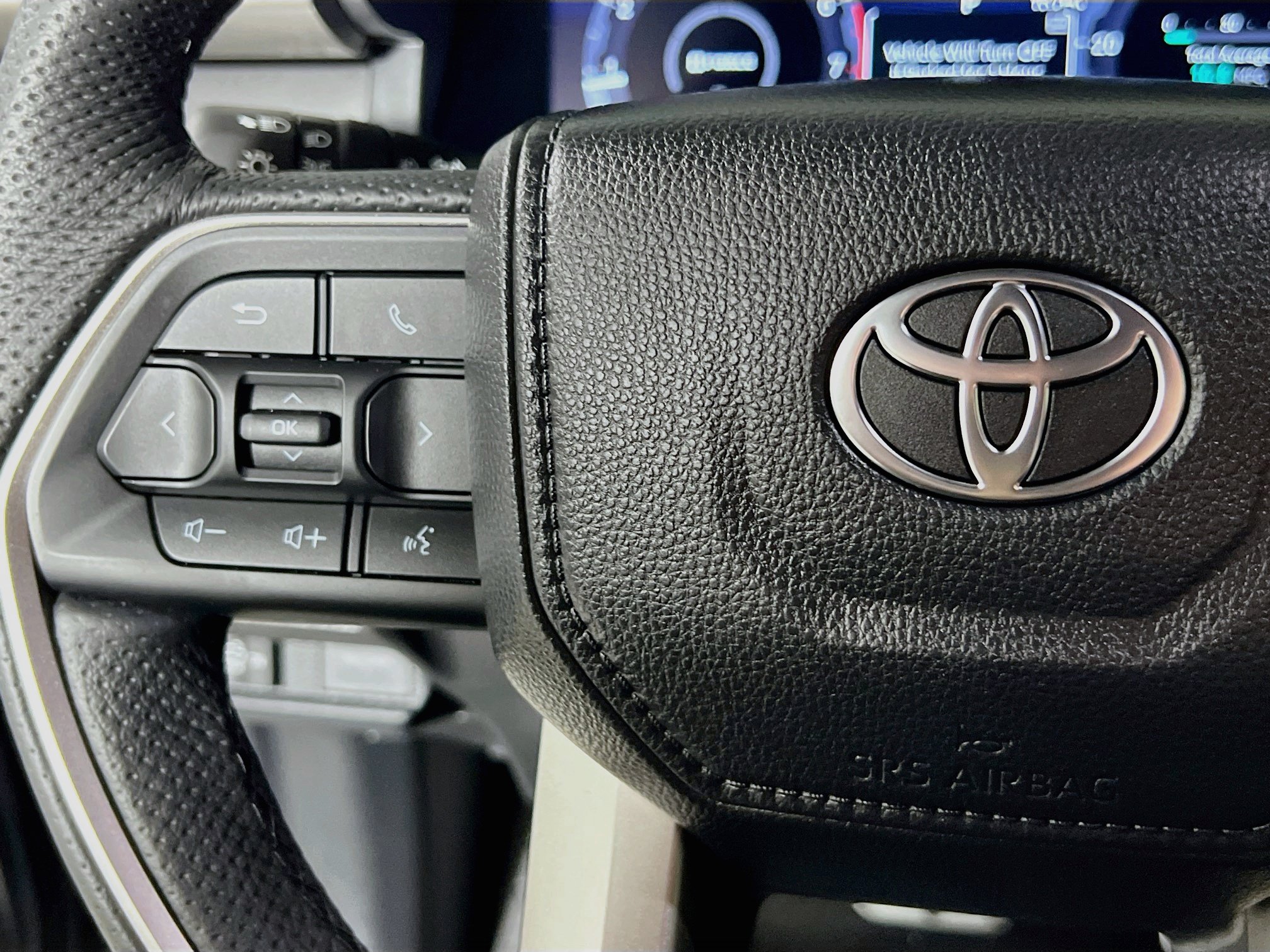 Used 2025 Toyota Tacoma TRD Sport RWD image 18