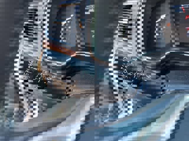 Used 2022 Honda CR-V Touring image 15