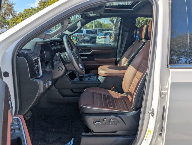 Used 2023 GMC Sierra 1500 Denali Ultimate image 11