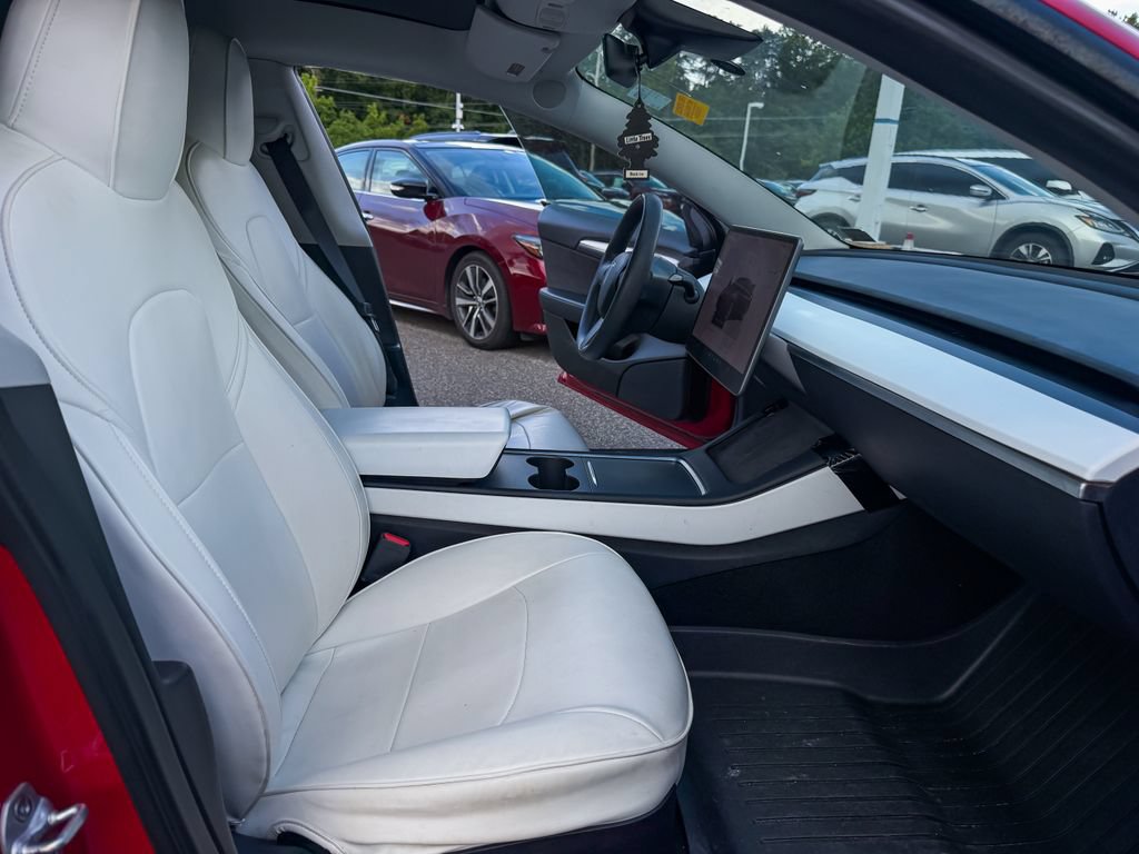 Used 2022 Tesla Model 3 Long Range AWD/4WD image 8