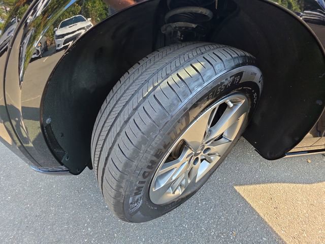 Used 2024 Genesis GV70 3.5T Sport image 48