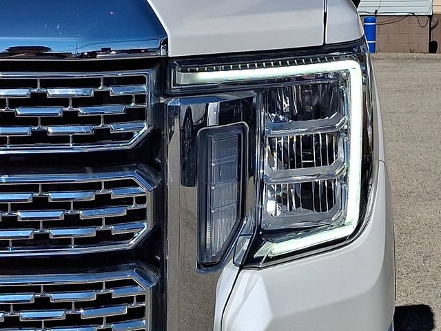 Certified 2023 GMC Sierra 2500 Denali w/ Denali Ultimate Package AWD/4WD image 9