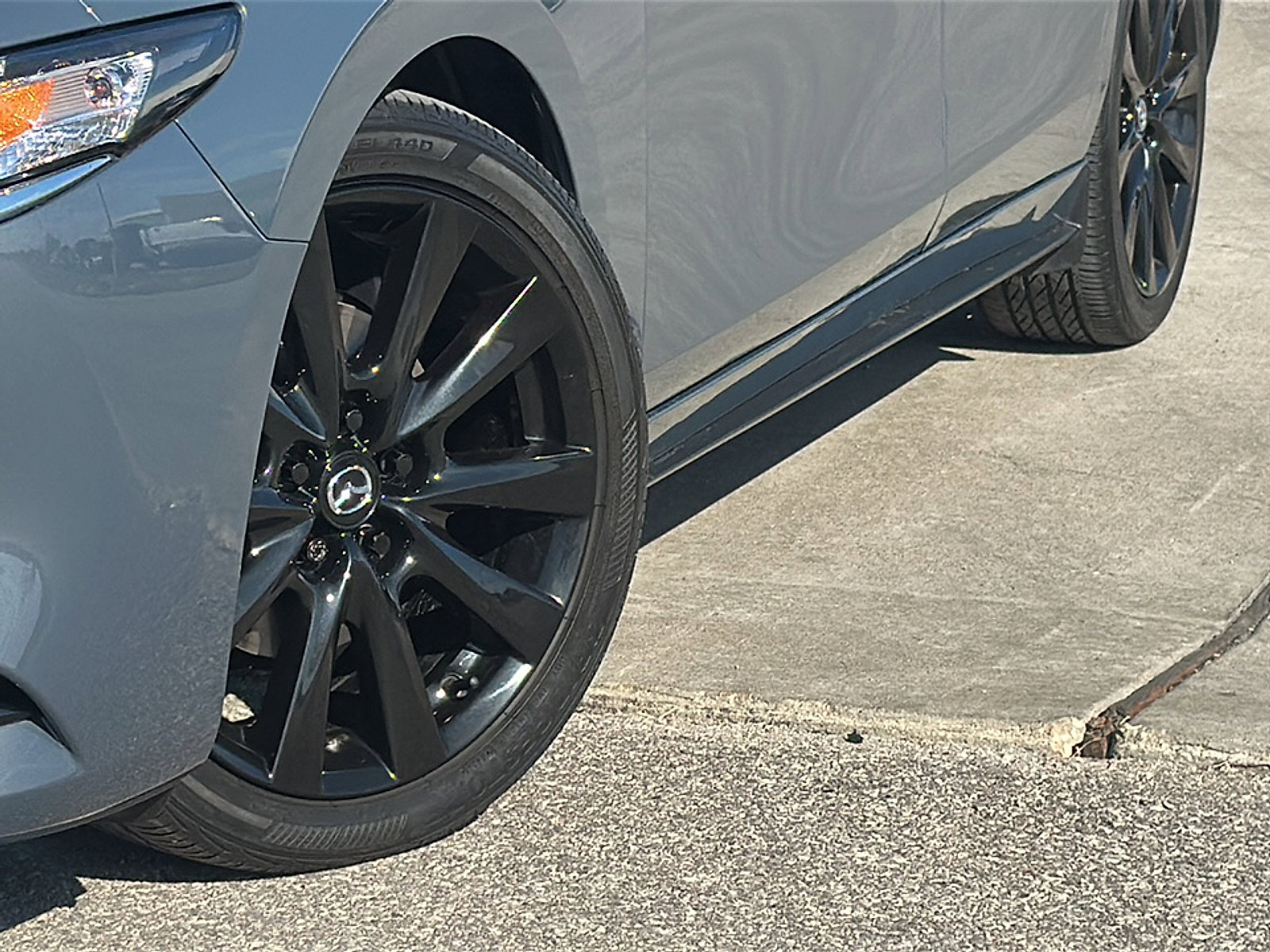 Used 2023 MAZDA MAZDA3 s image 3