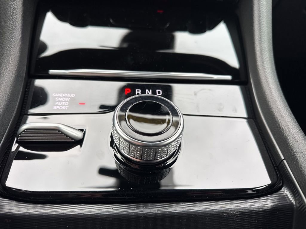 New 2025 Jeep Grand Cherokee Limited image 13