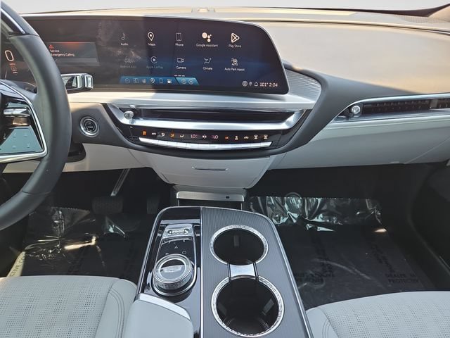 Certified 2024 Cadillac Lyriq Sport RWD image 11
