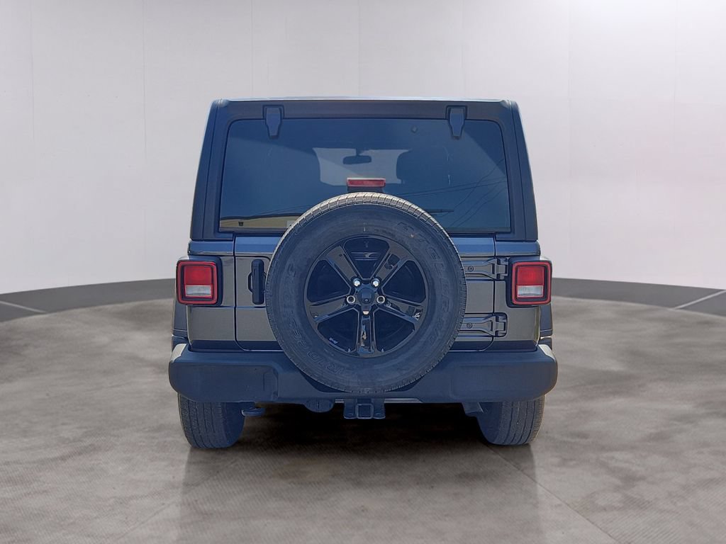 Used 2022 Jeep Wrangler Unlimited Sport AWD/4WD image 5