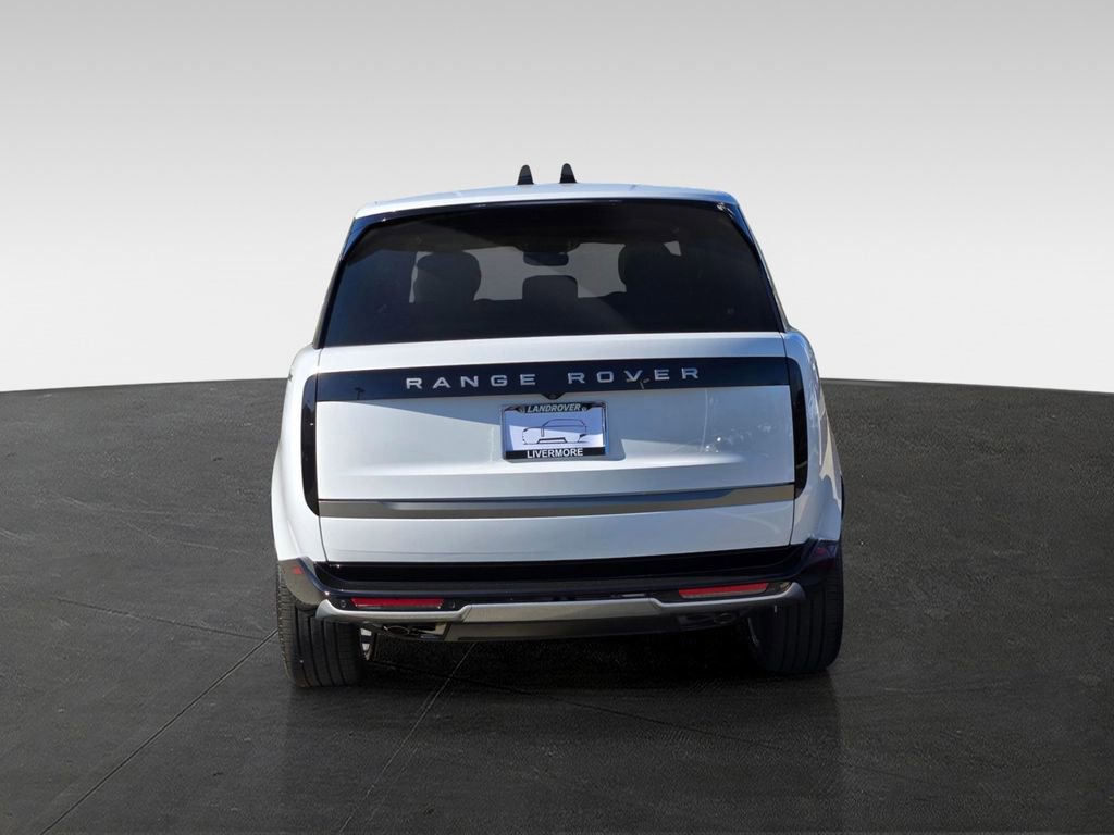 New 2026 Land Rover Range Rover SE image 5