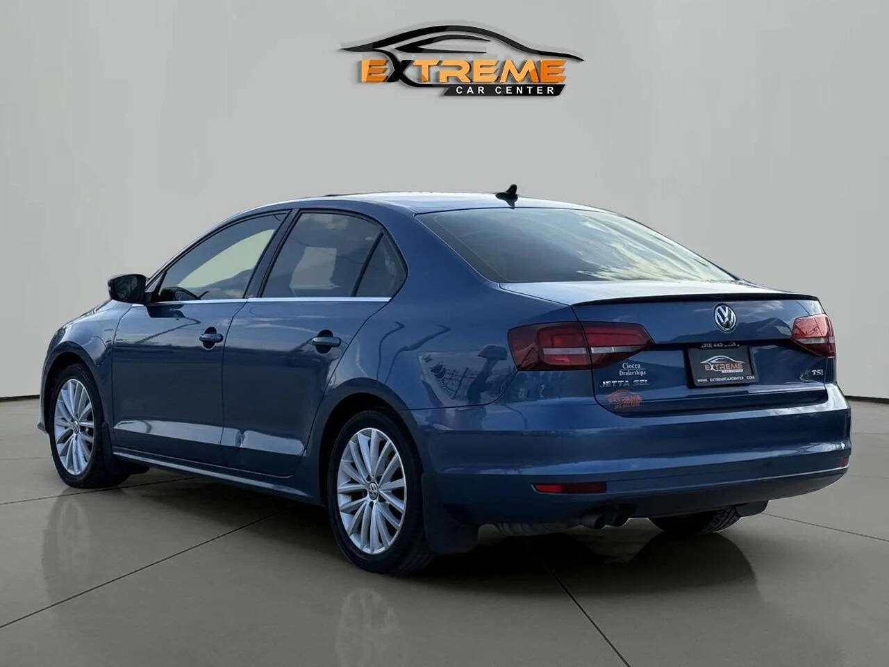 Used 2016 Volkswagen Jetta SEL image 4